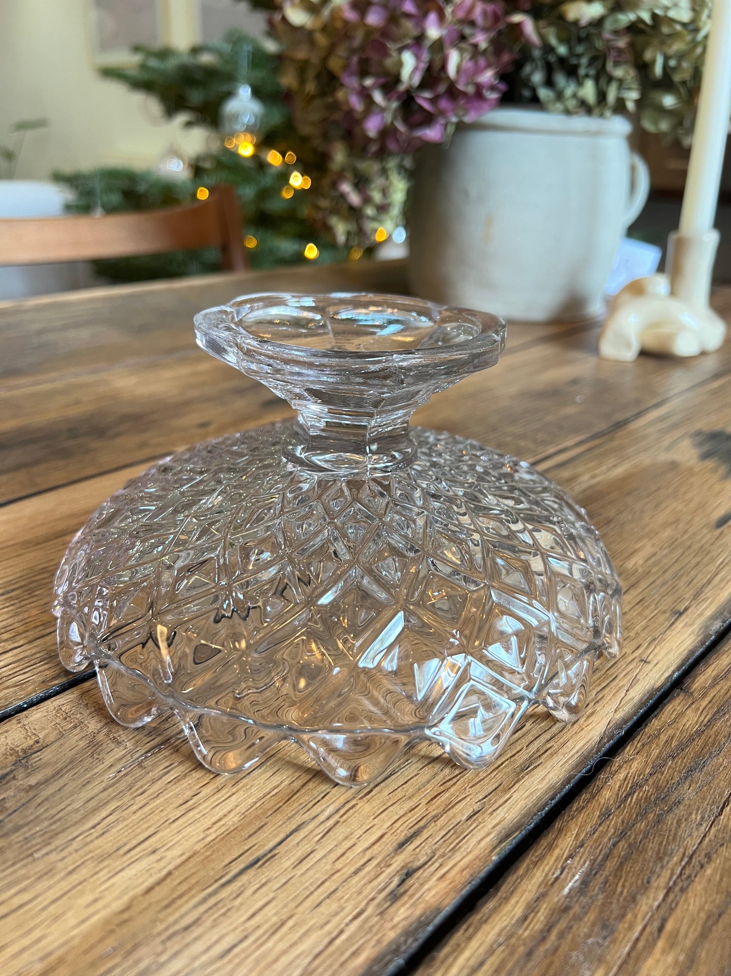 Petit compotier en verre, bon état.