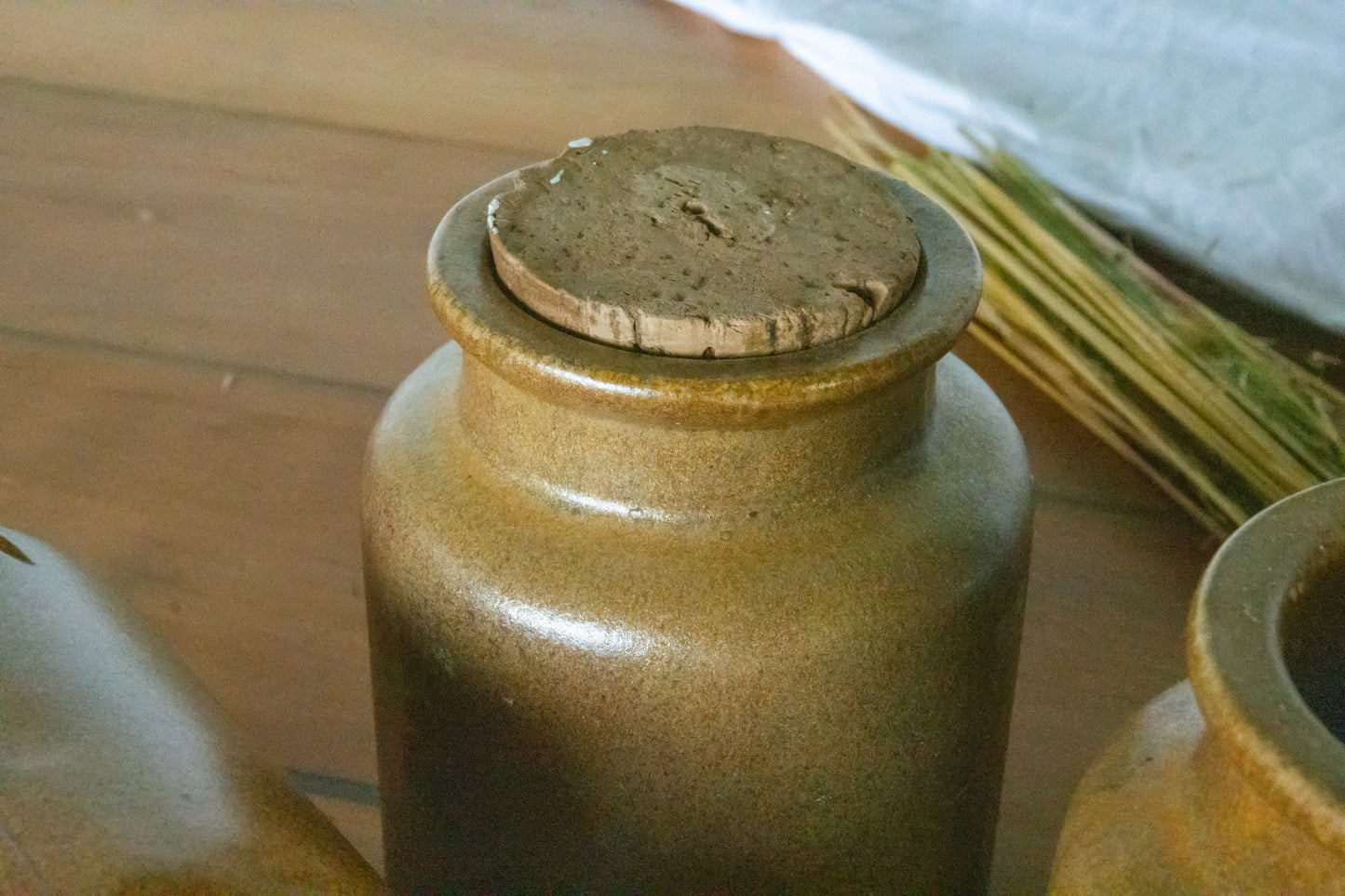 Pots à moutarde en grés