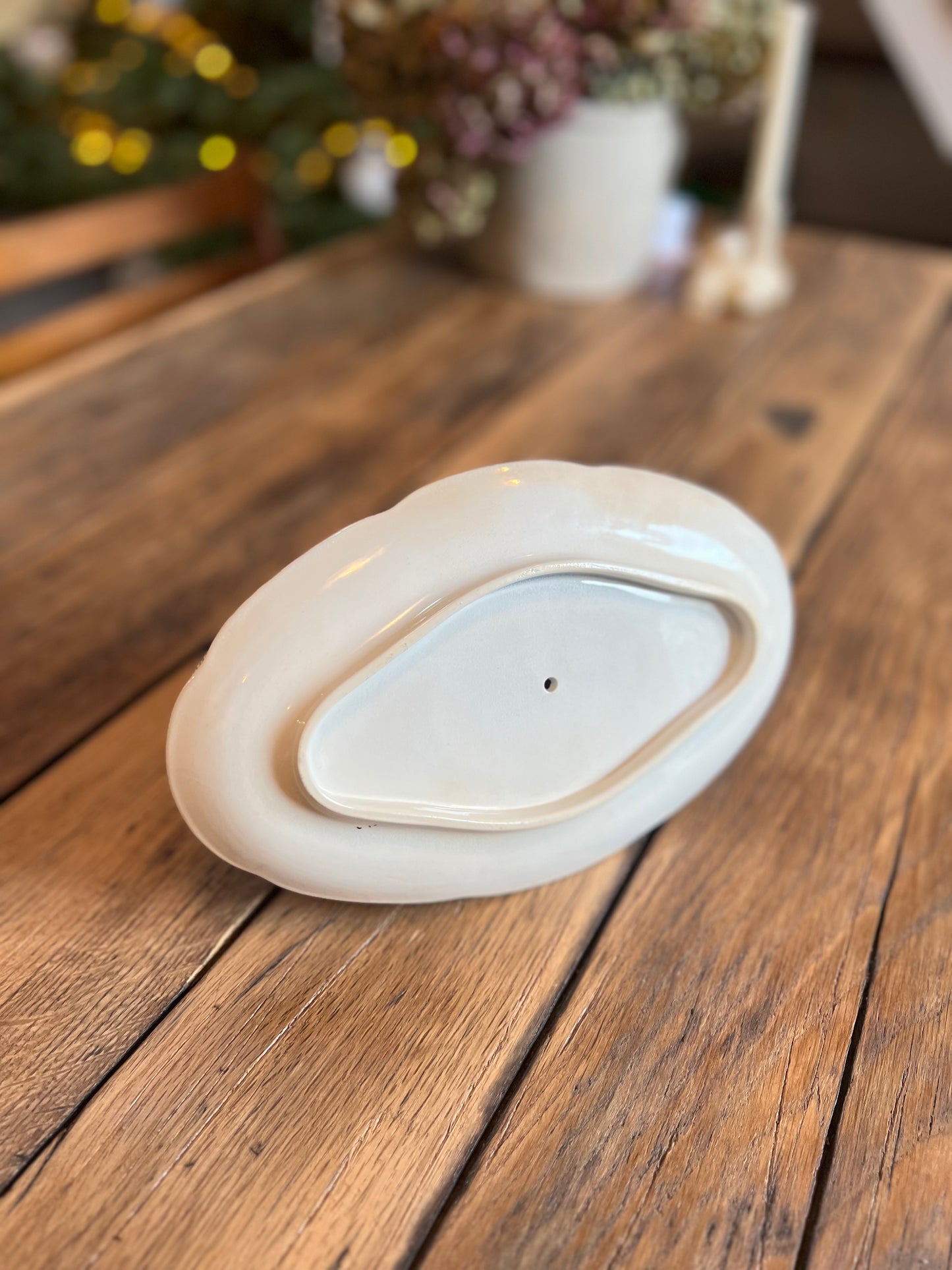 Saucière verte, terre de fer, parfait état.