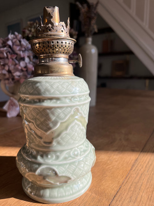 Lampe à huile ancienne en céramique, ne fonctionne pas, jolie en décoration !