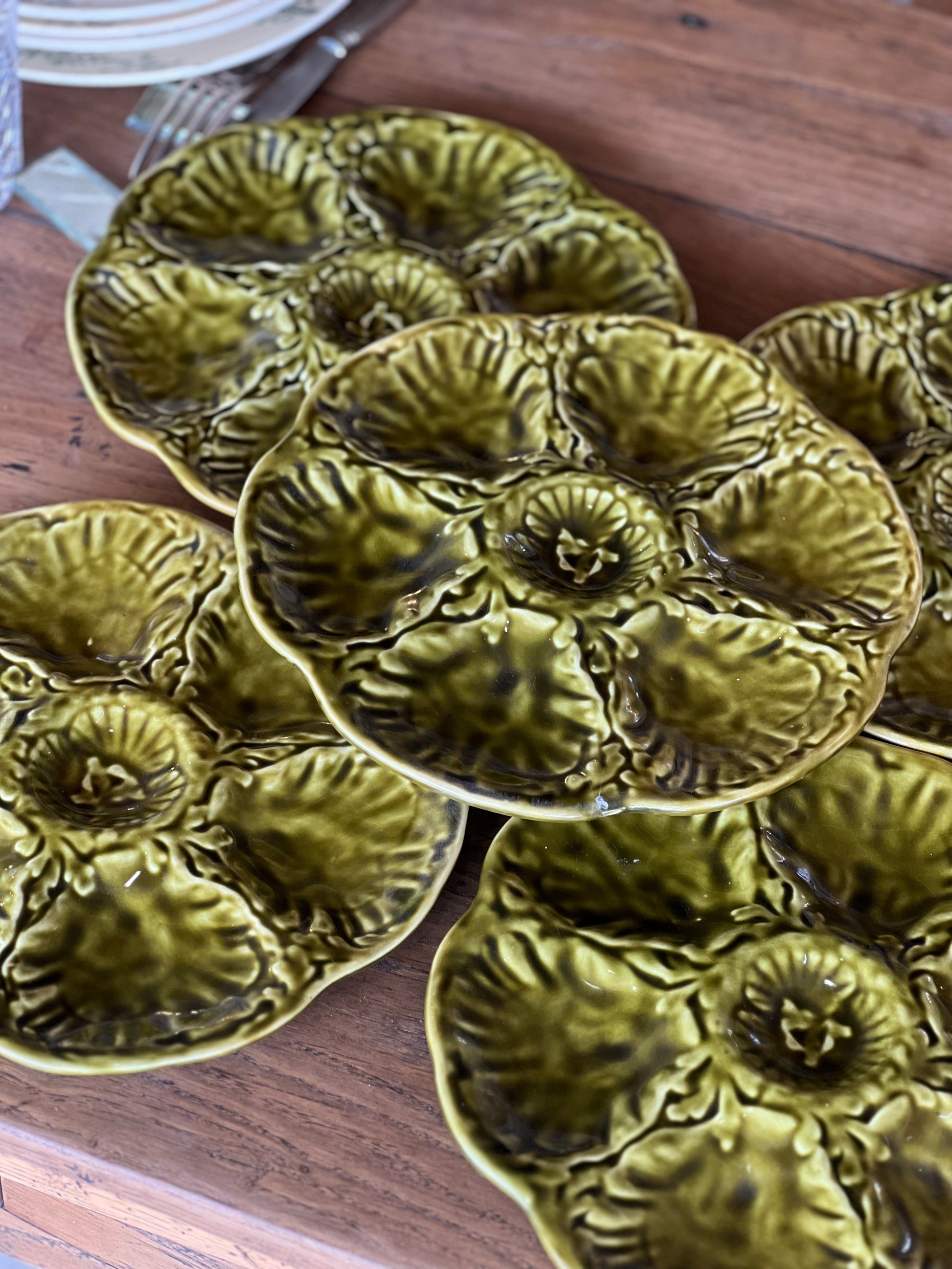 5 assiettes à huitres Gien, en parfait état.&nbsp;