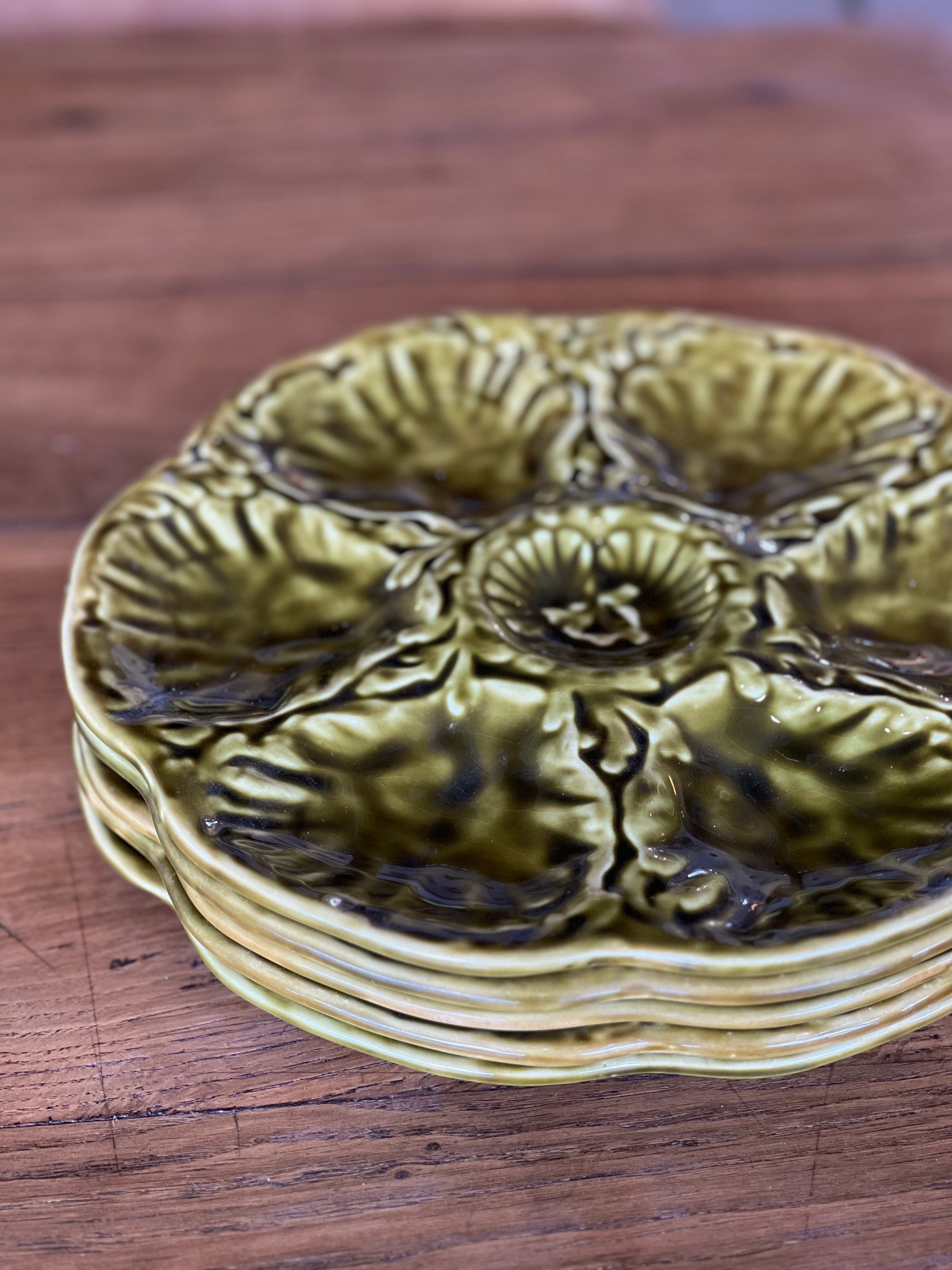 5 assiettes à huitres Gien, en parfait état.&nbsp;