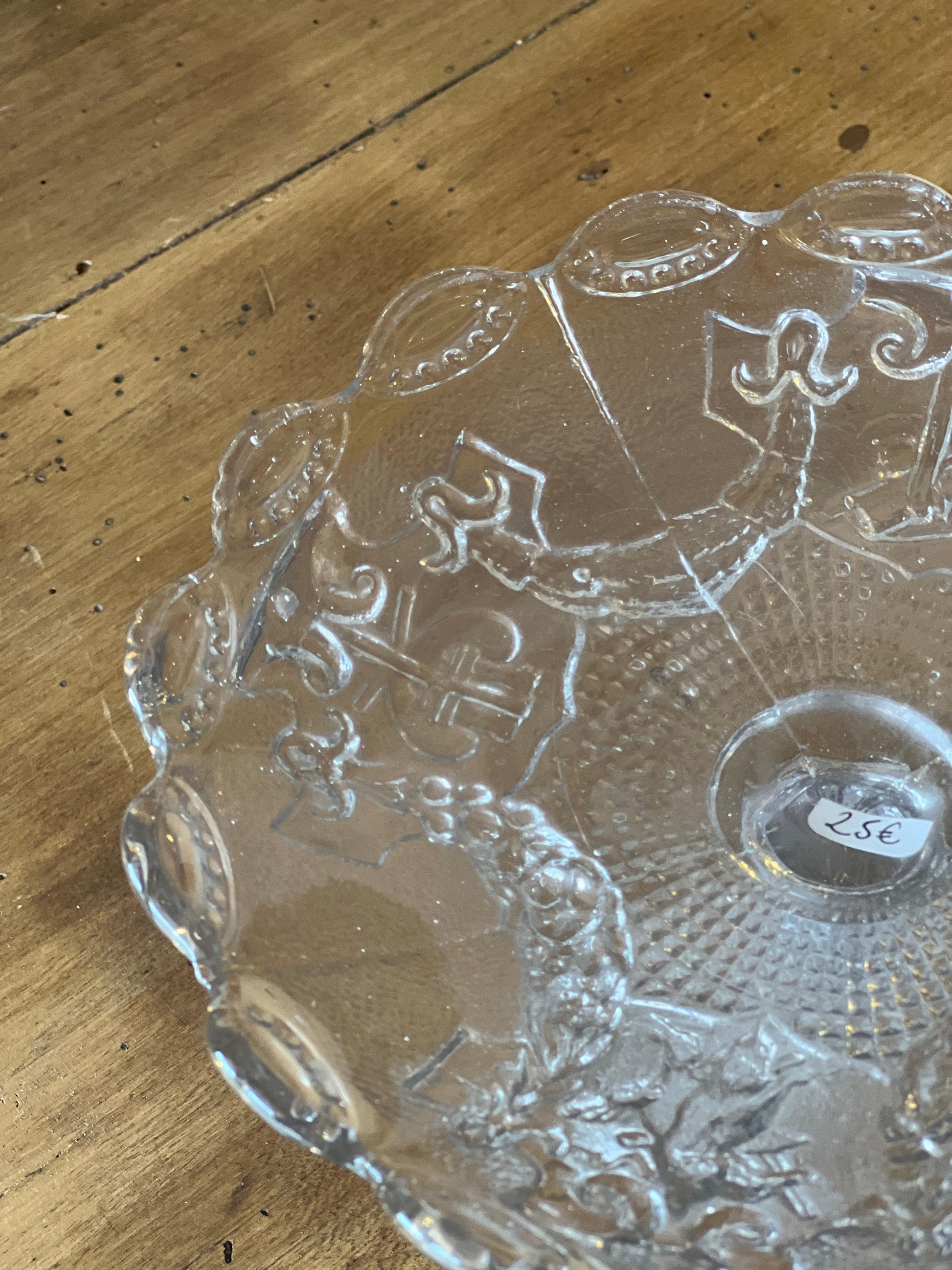 Compotier haut en verre, parfait état.