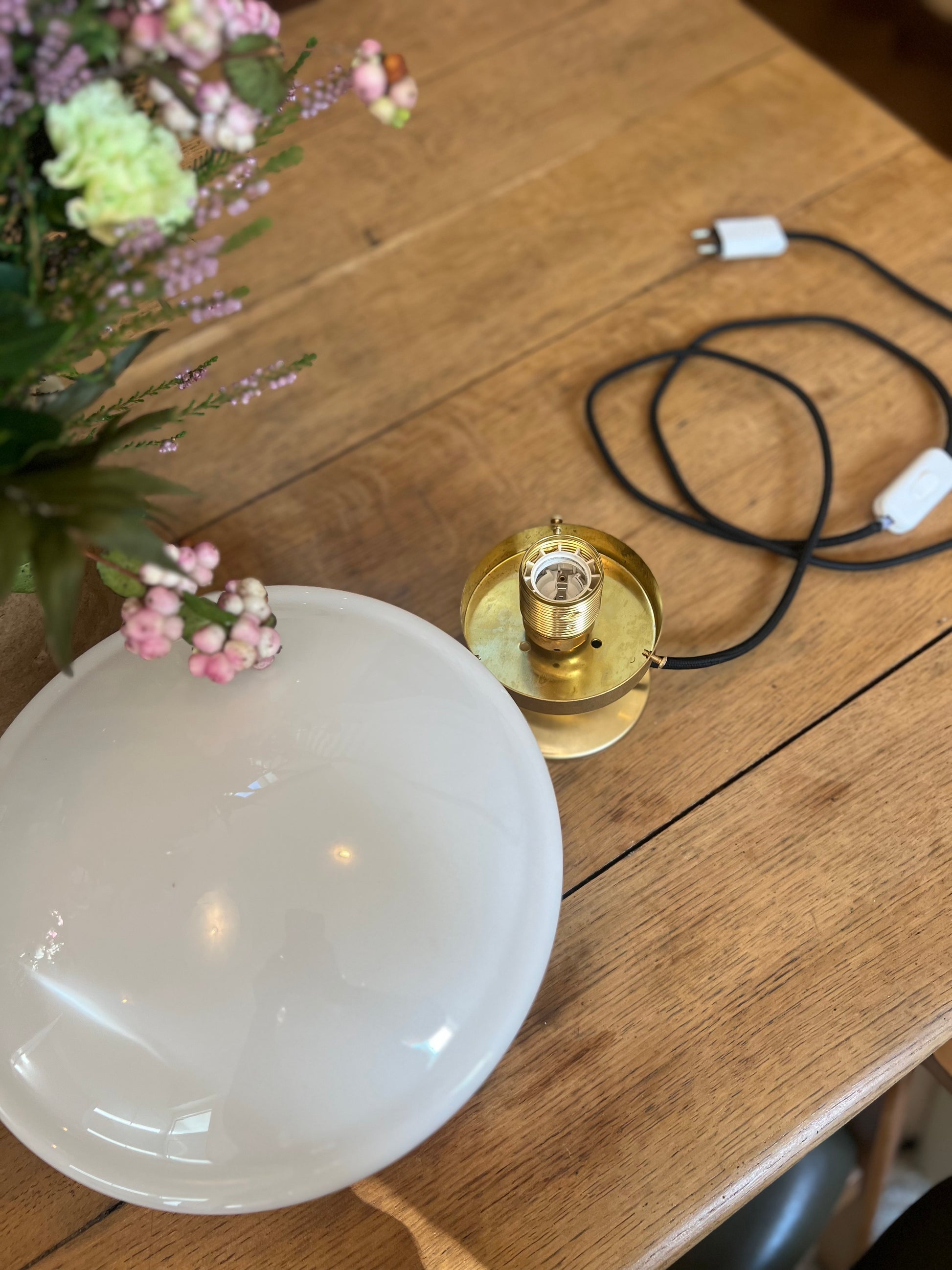 Lampe à poser, douille e27, création unique, électricité neuve.