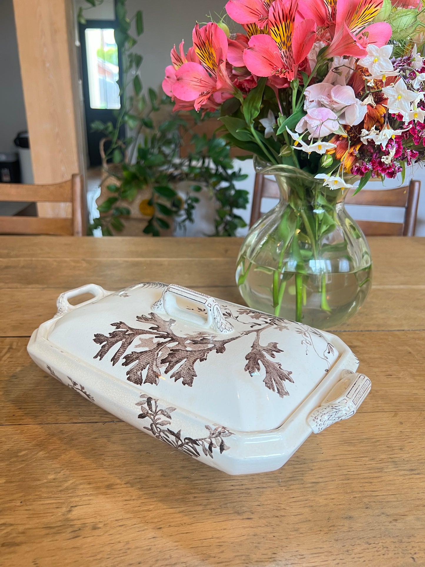 Légumier Wedgwood, anglais, modèle Neptune, en parfait état.